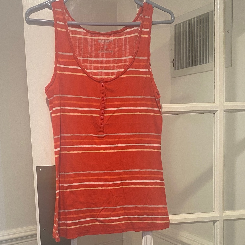 Old Navy size Large top good condition